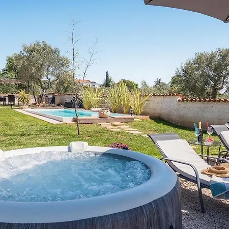 Villa Flora By Guide Rovinj