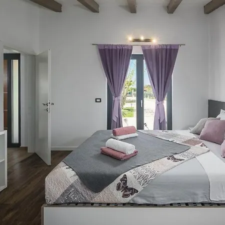Villa Flora By Guide